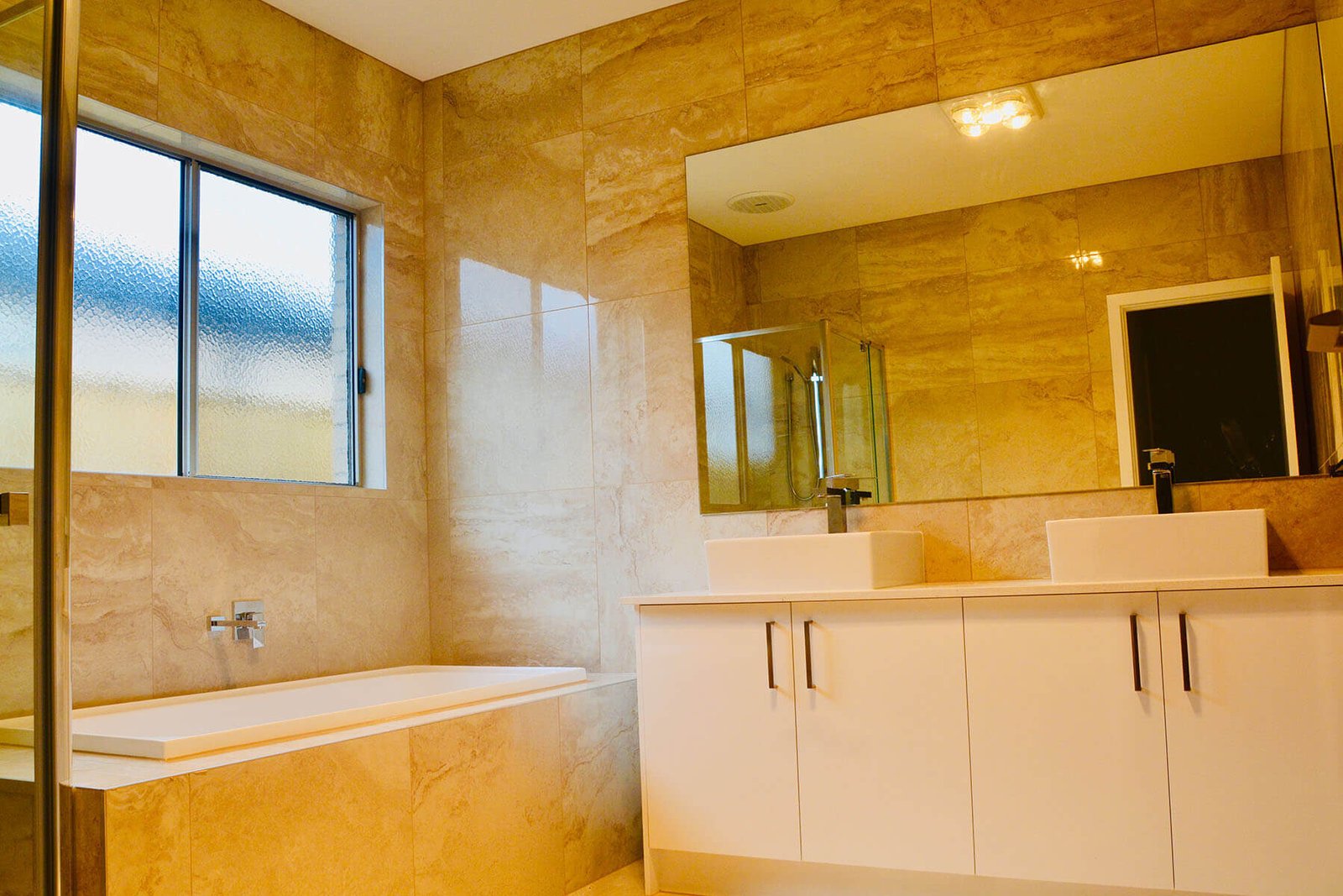 Luxurious Bathroom